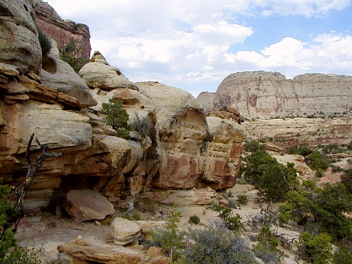 50 - Follow the cairns on the slickrock Frying Pan Trail