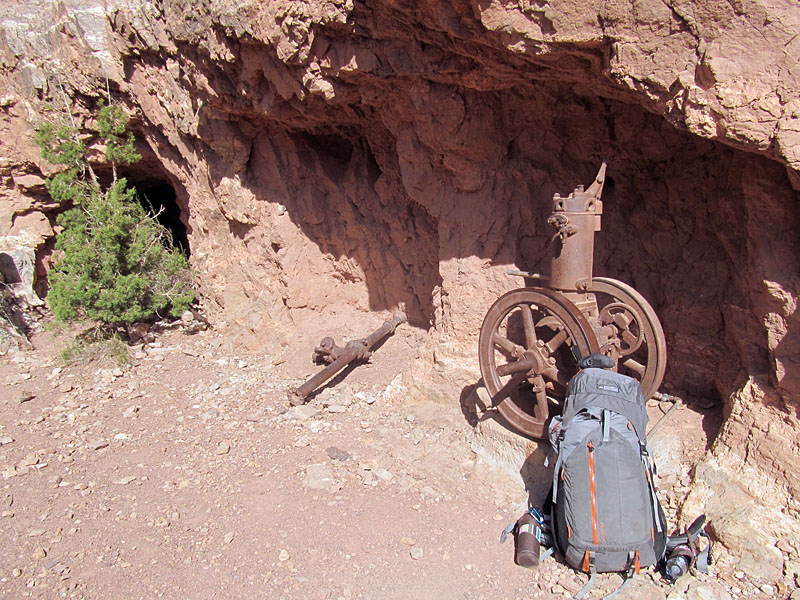 09 - Old mine going back to Horseshoe Mesa