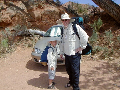 00 - At the Harris Wash trailhead