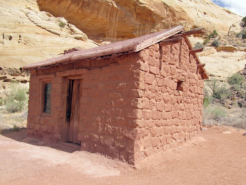 62 - Early house in Capitol Reef area