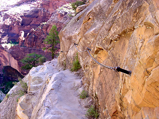 12 - Hidden Canyon Trail